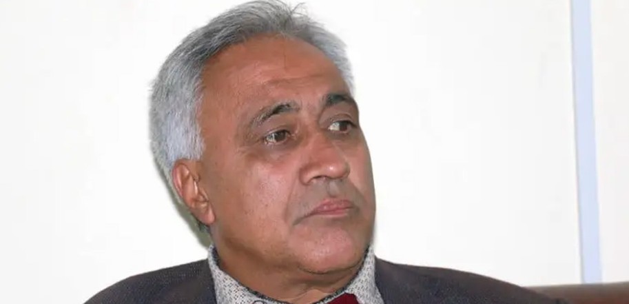 नेता चन्द्र भण्डारीद्वारा कांग्रेस सभापतिमा उम्मेदवारी घोषणा ।