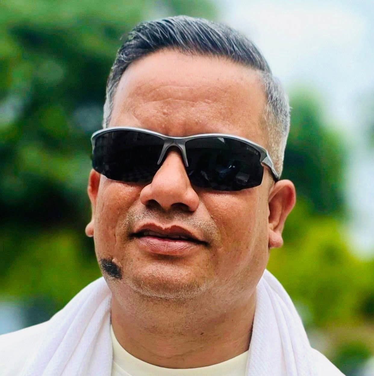 कम्युनिस्ट नेता वासिम आलमको टिप्पणी : ‘पार्टीभन्दा व्यक्ति ठूलो होइन, अब समय नयाँ पुस्ताको हो’ ।